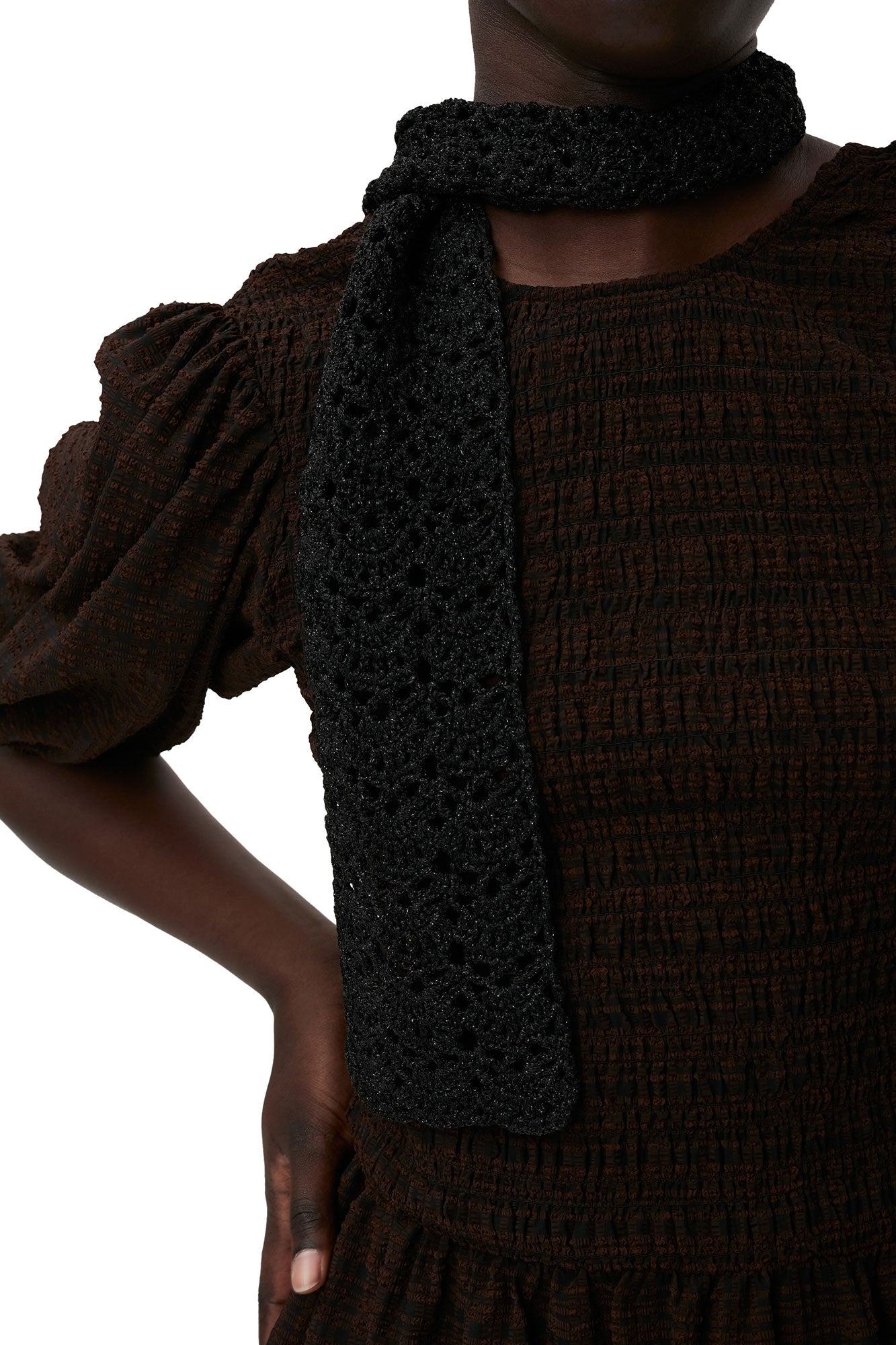 Robe courte à smocks en crêpe - Chicory Coffee