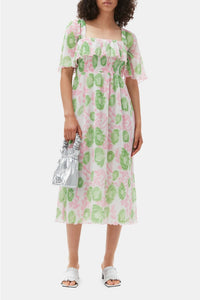 Robe midi en georgette plissée à smocks - Pink Tulle