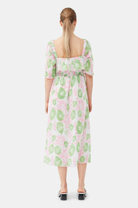 Robe midi en georgette plissée à smocks - Pink Tulle
