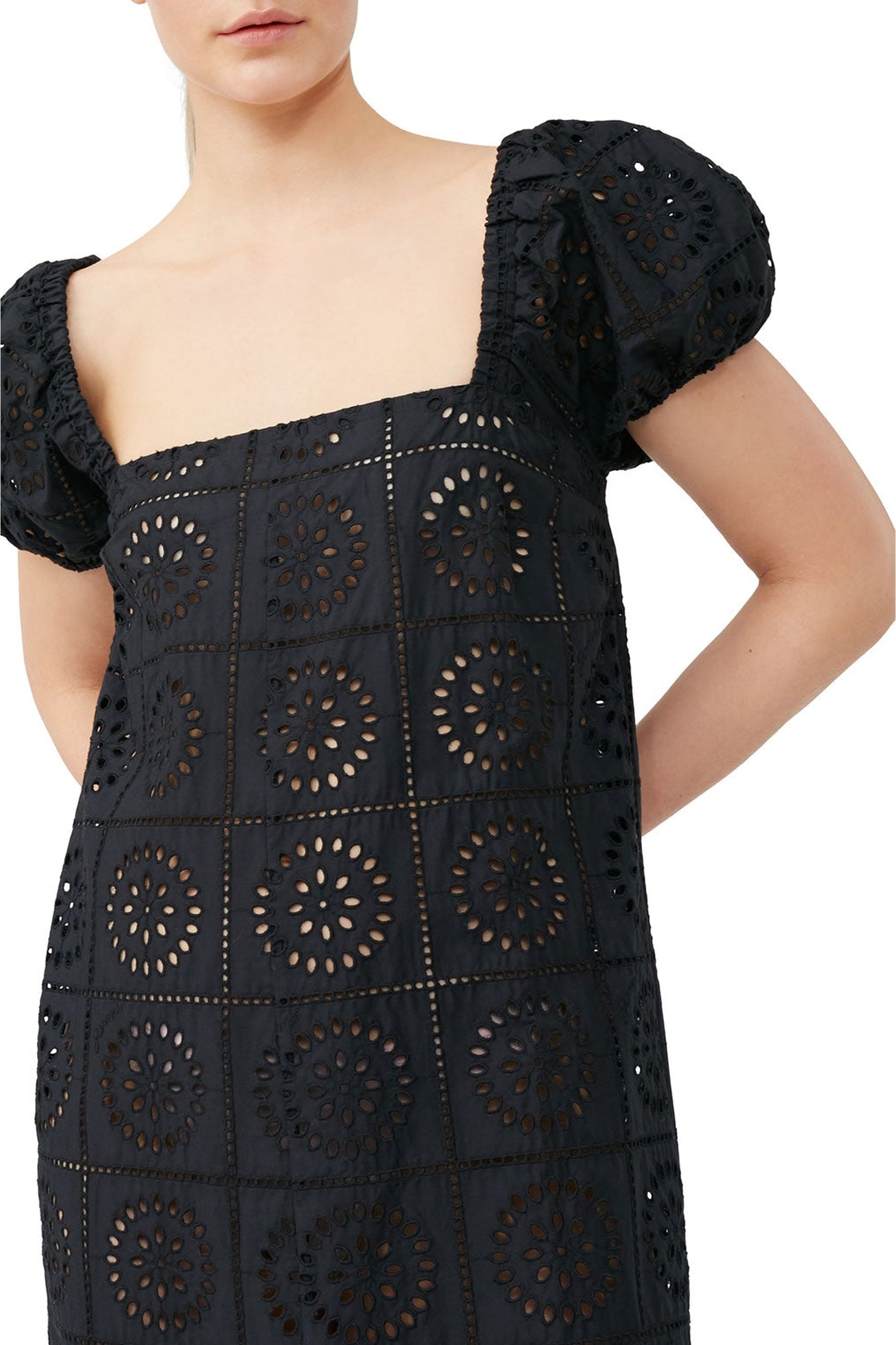 Robe midi en broderie anglaise - Black