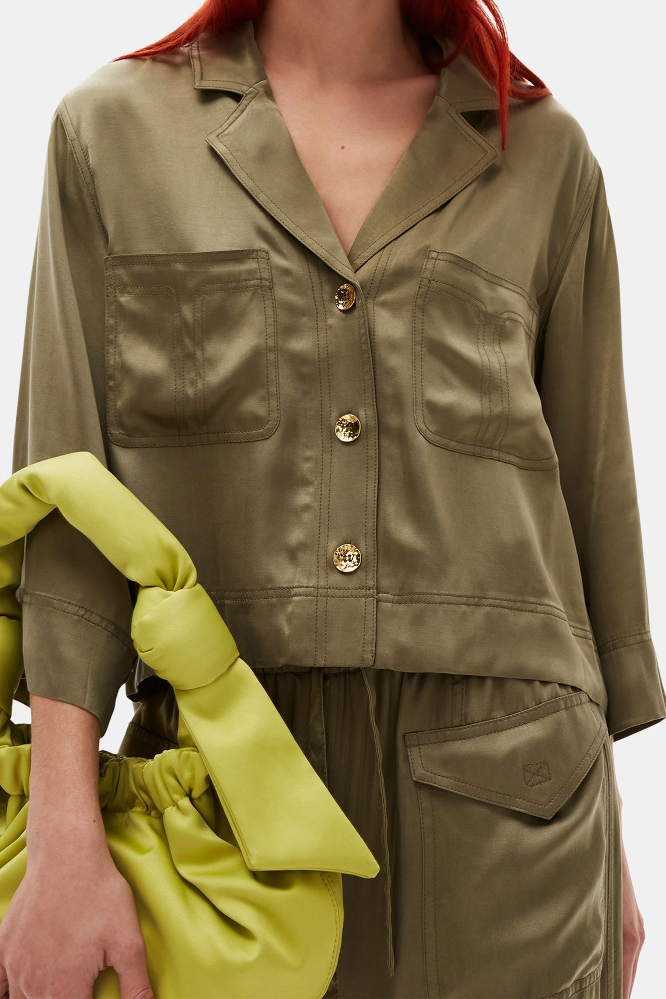 Short satin shirt - Aloe