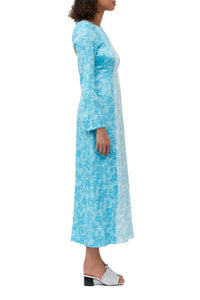 Robe longue fluide en satin - Ethereal Blue