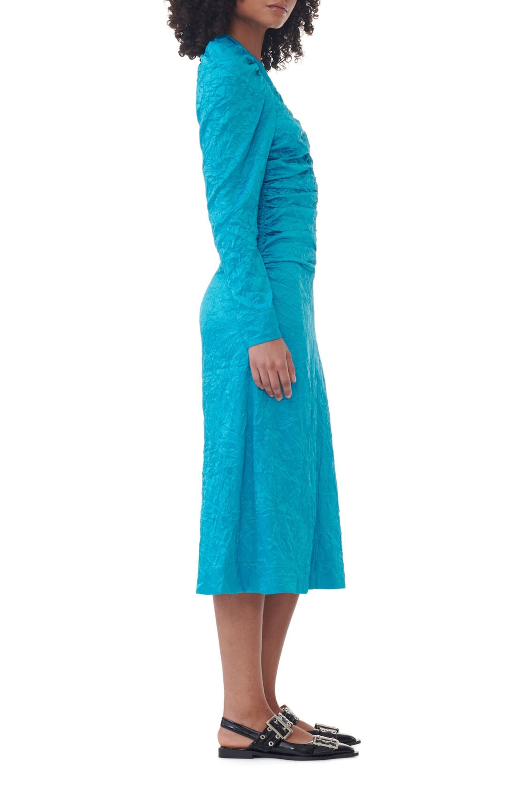 Robe midi effet fluide en satin - Algiers Blue