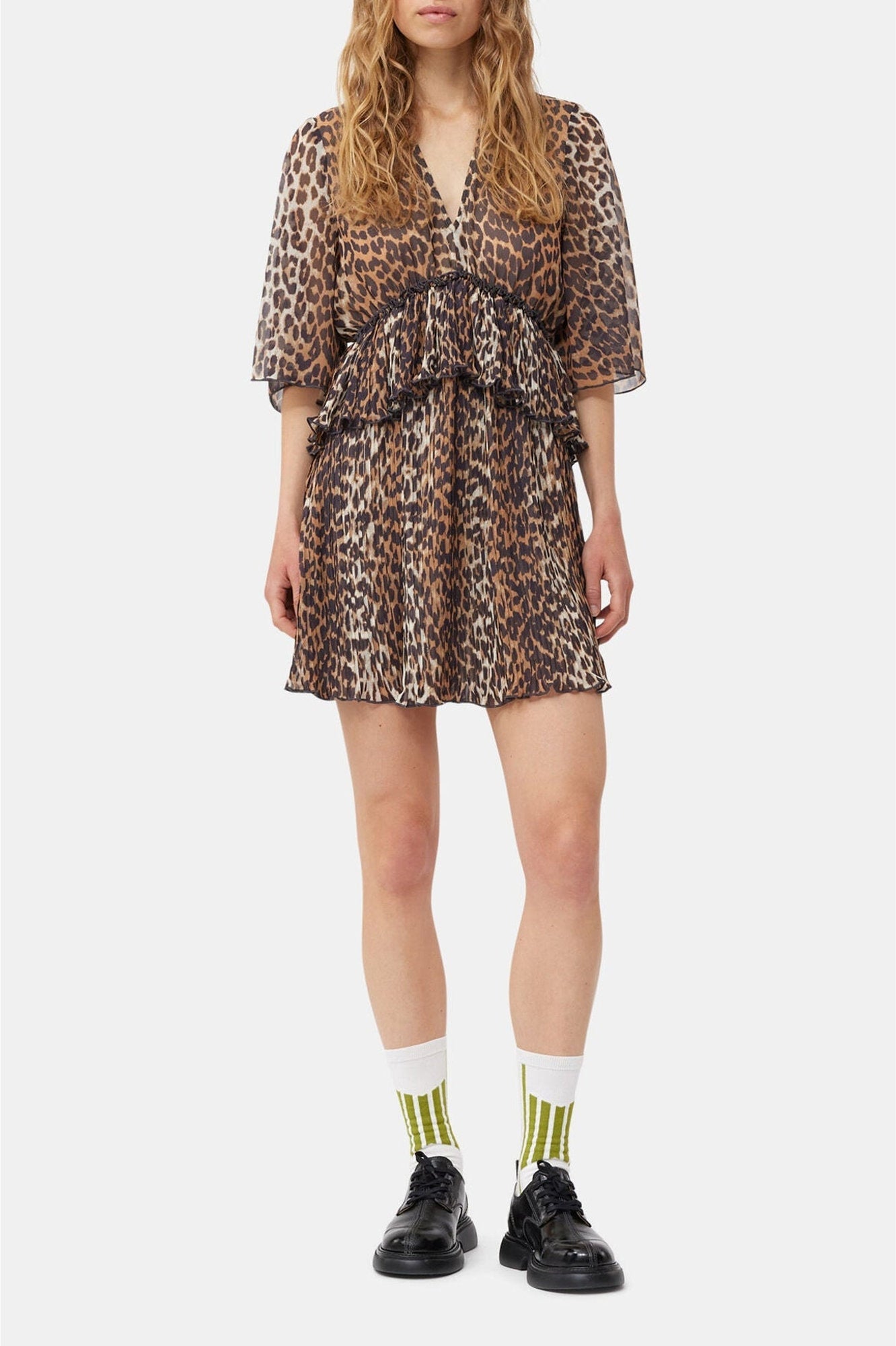 Robe courte volantée imprimé animal - Almond Milk