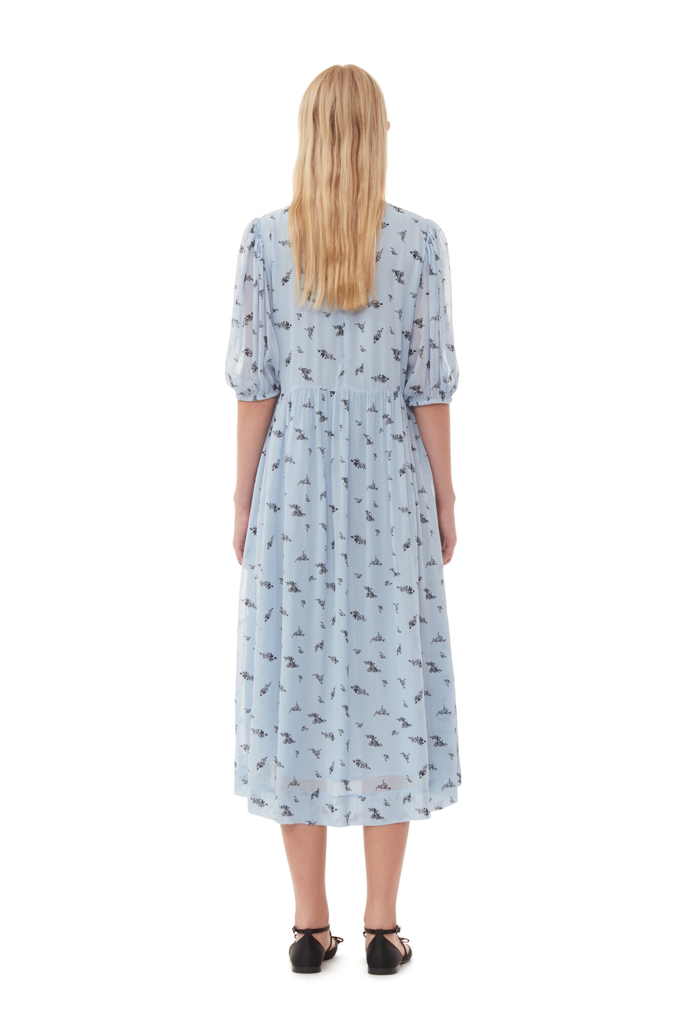 Robe midi en georgette imprimée à manches bouffantes - Brunnera Blue