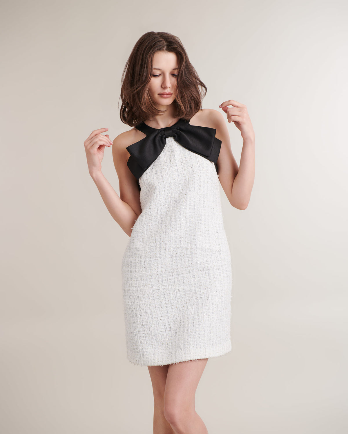 Moon White / Robe Fabiena
