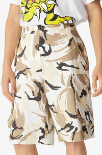Tropic Camo cargo shorts - Off White