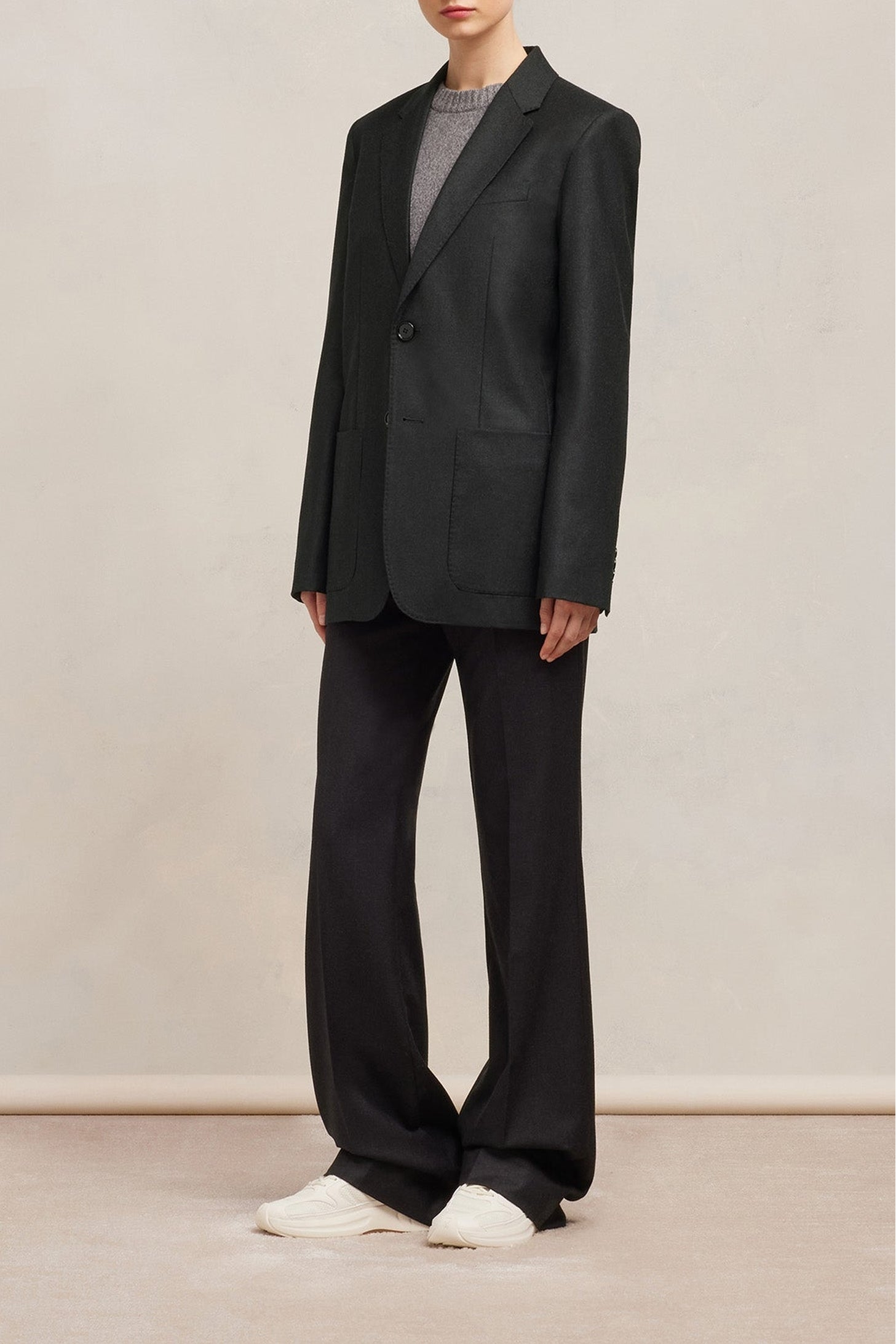 Veste deux boutons en laine - Black