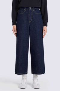 Cropped Fit Jeans