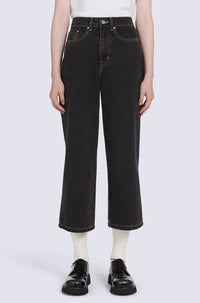 Cropped Fit Jeans