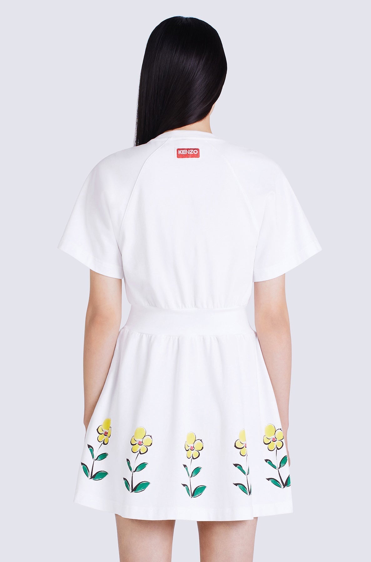 Robe T-shirt Akae Flower Field cintrée - White