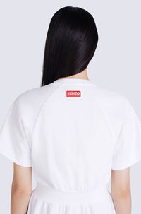 Robe T-shirt Akae Flower Field cintrée - White