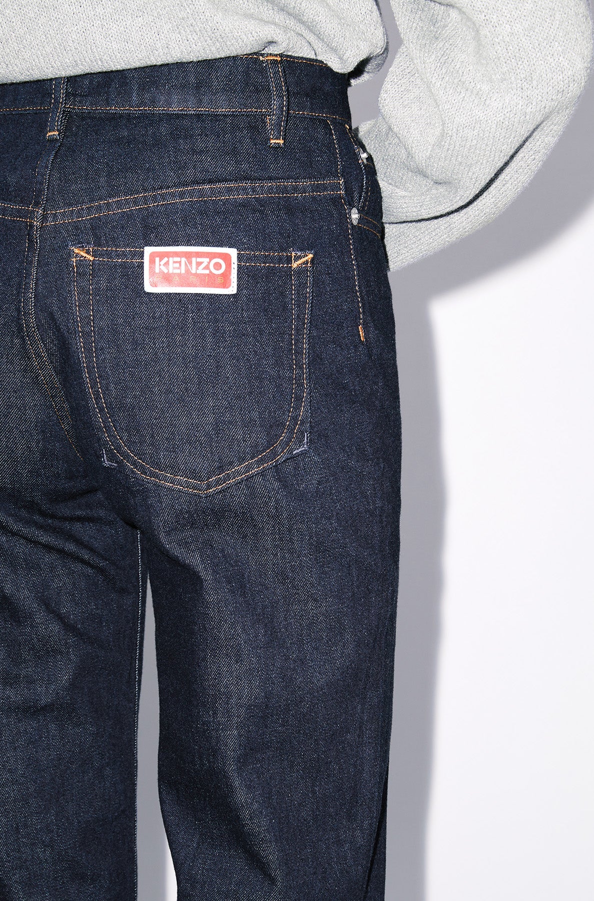 Rinse Straight Fit Jeans