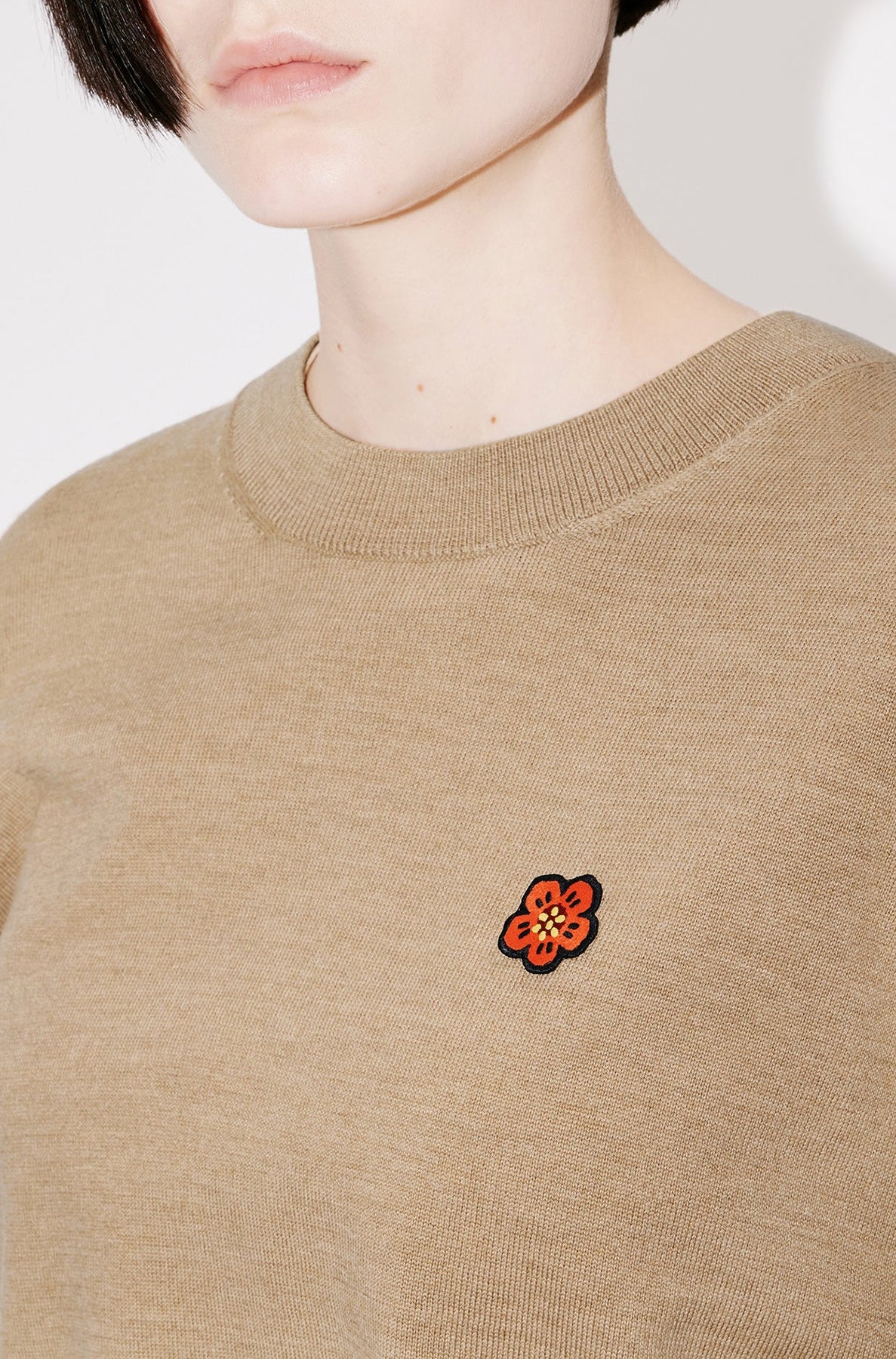 Pull brodé "Boke Flower" en laine - Tabac