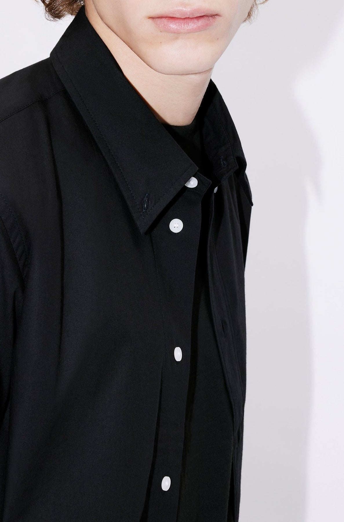 Chemise casual brodée Boke Flower - Black