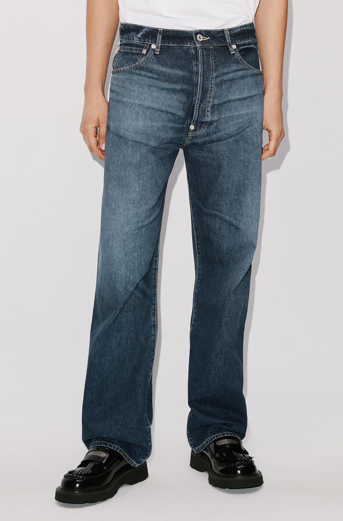 Dark Stone Suisen Relaxed Jean