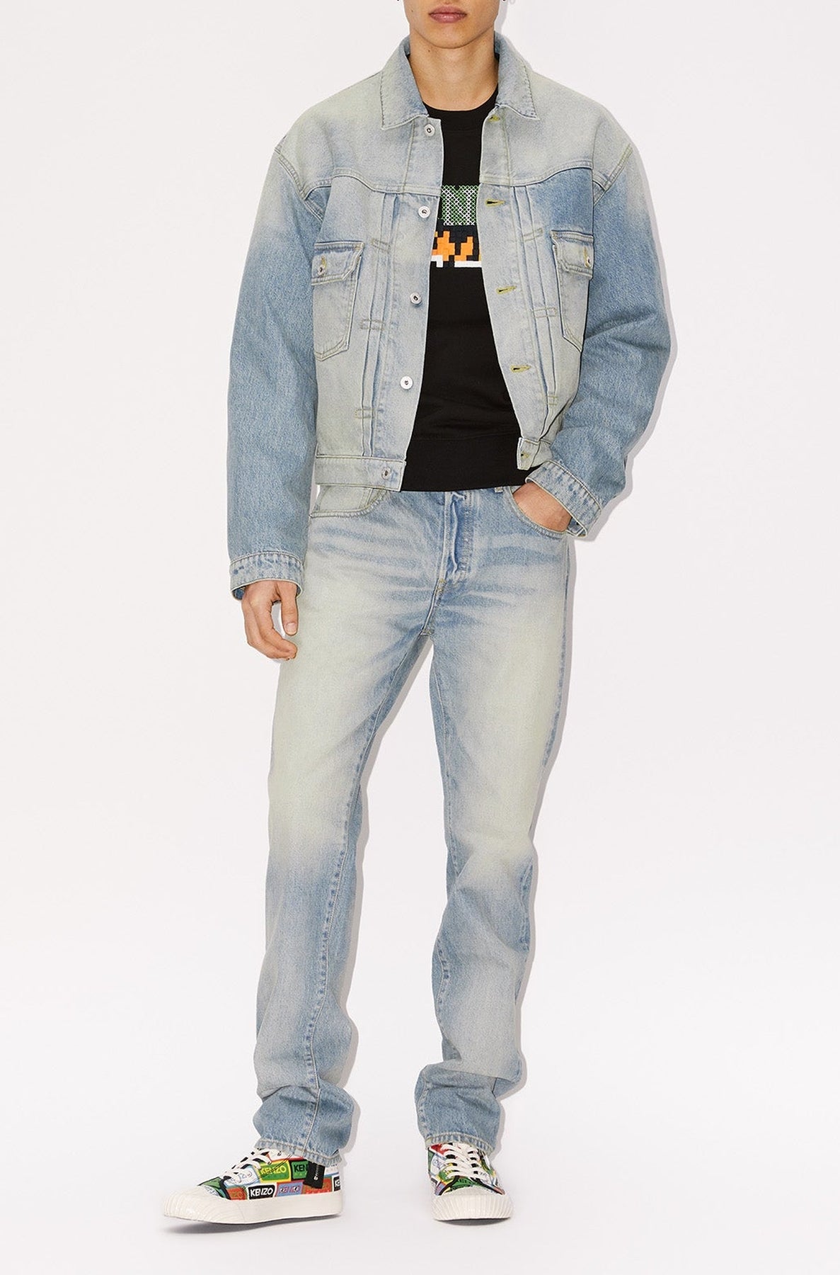 Stone Bleach Dirty Denim Truck