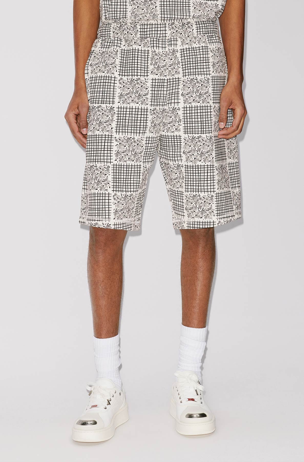 Hana Ditsy Classic Short
