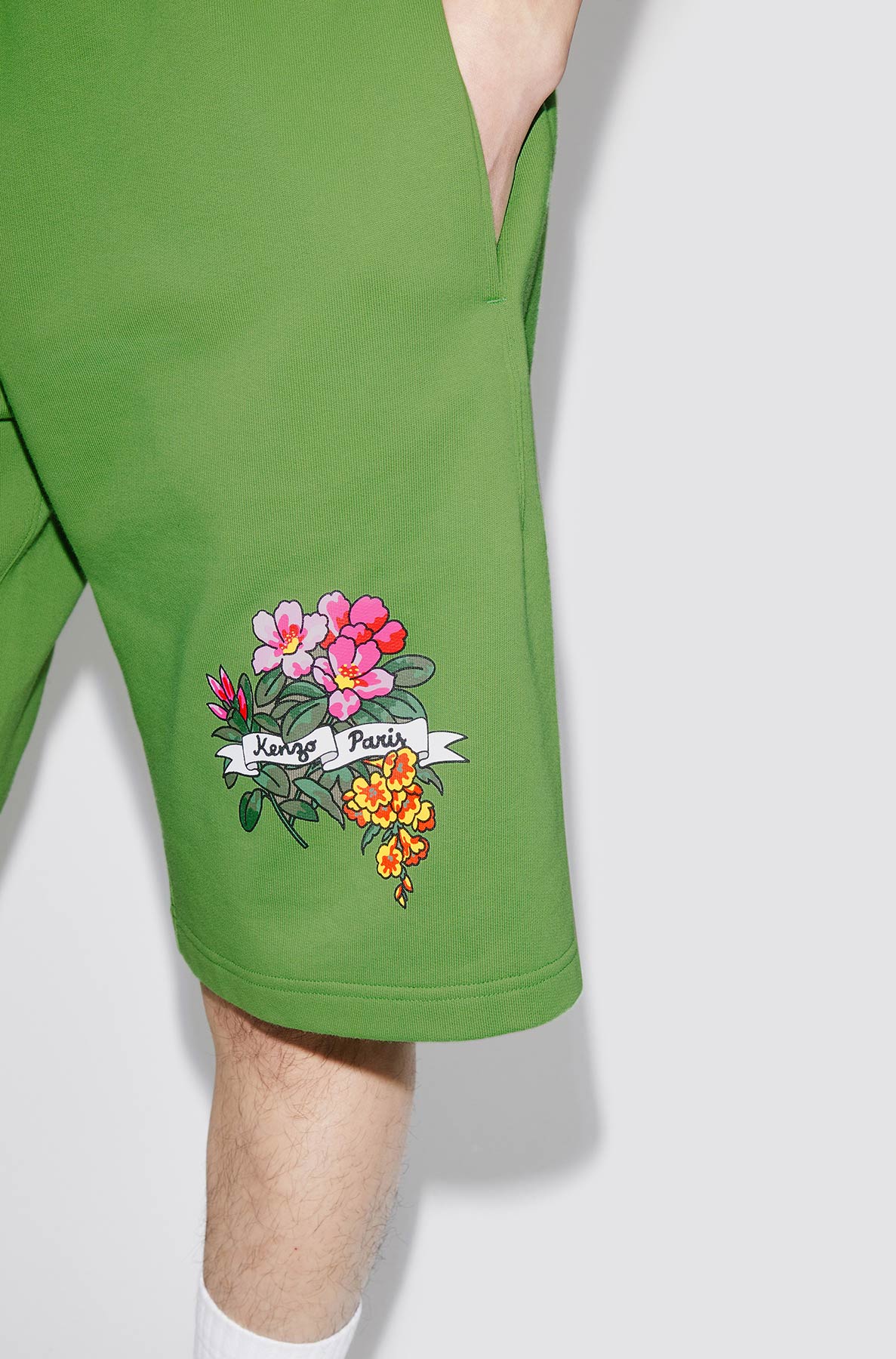 Short Aloha Flower Tattoo - Grass Green