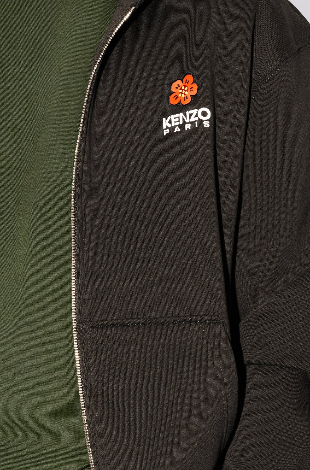 Sweatshirt à capuche classique brodé Boke Flower - Black