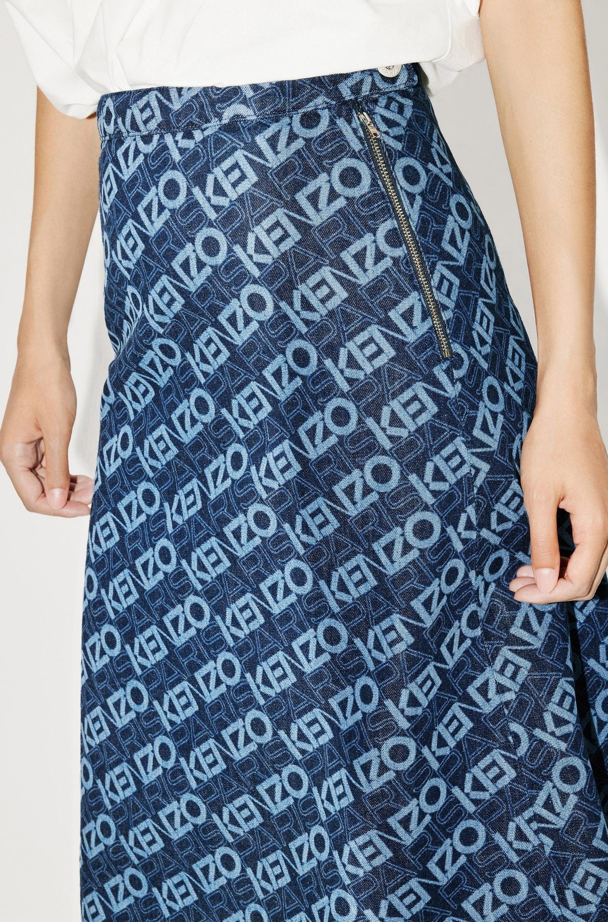 Monogram long skirt in denim - Rinse Blue Denim