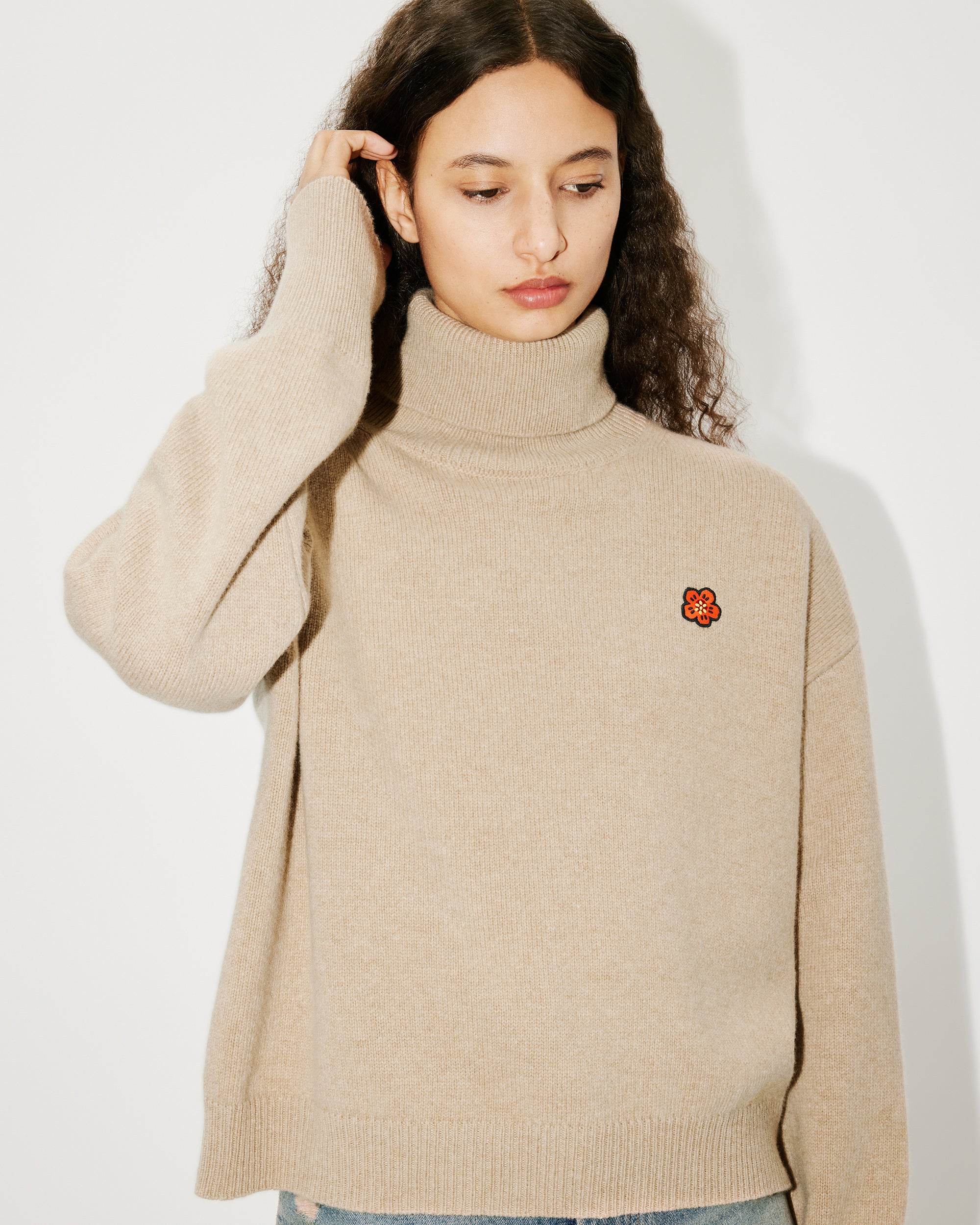 Boxy Turtle Neck Crest Jumper