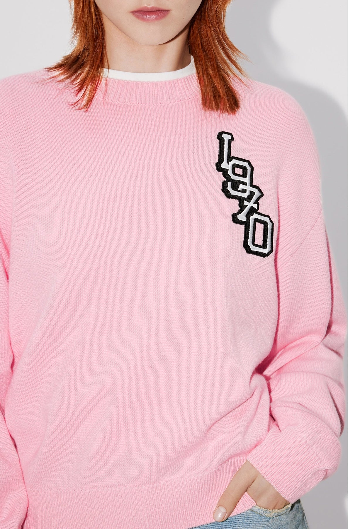Pull brodé "Varsity Tiger" en laine - Faded Pink