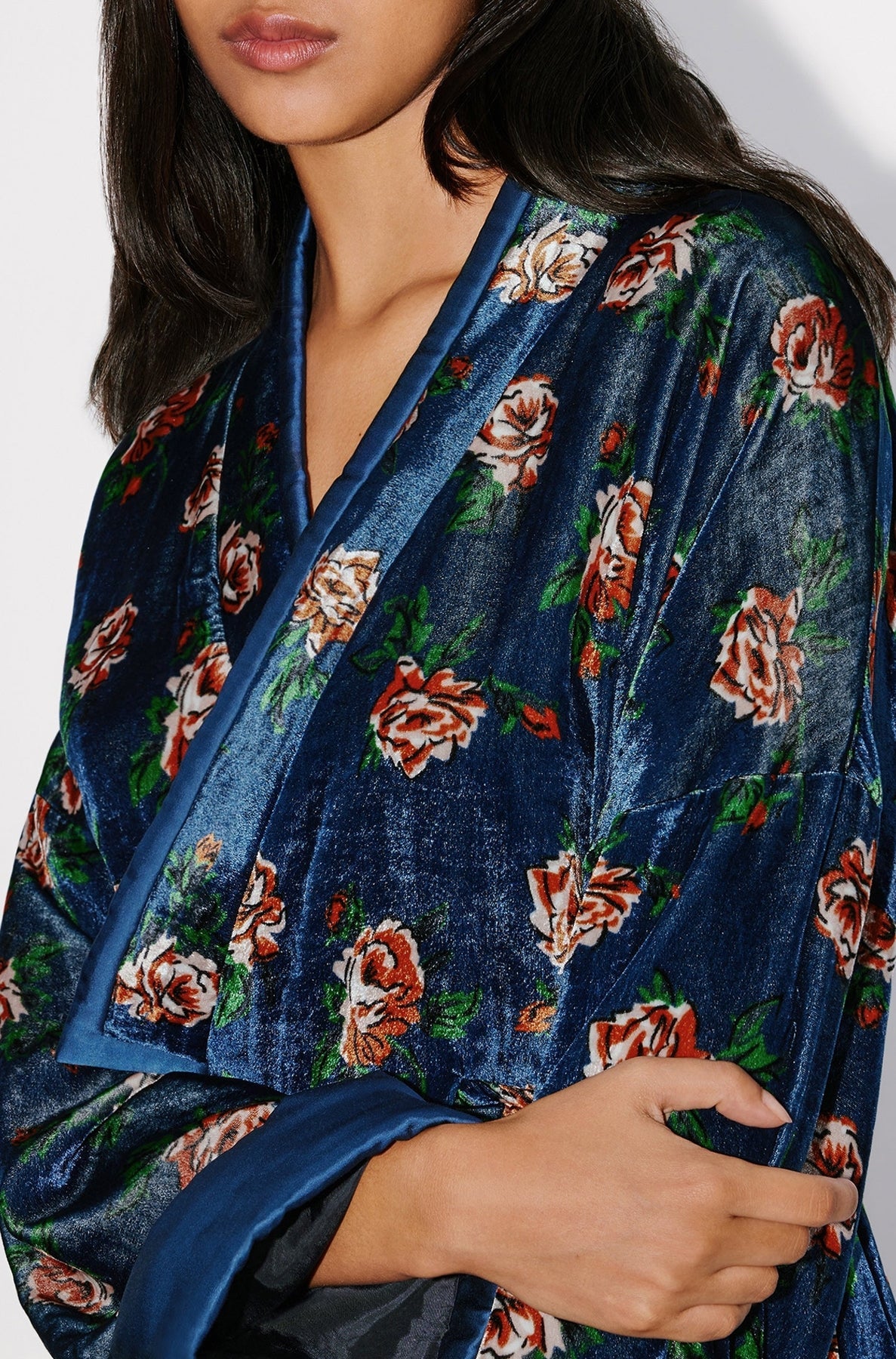 Robe midi kimono  à roses - Duck Blue
