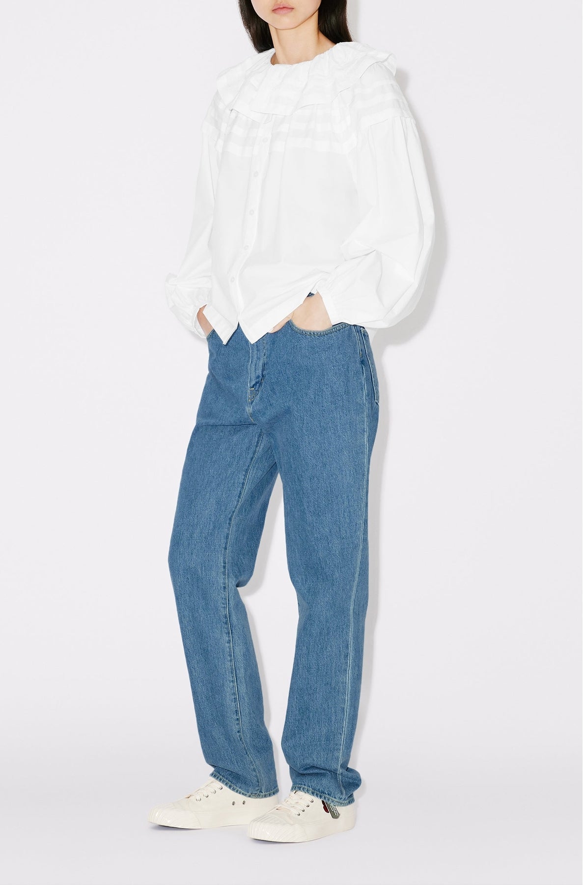 Pierrot collar blouse - White