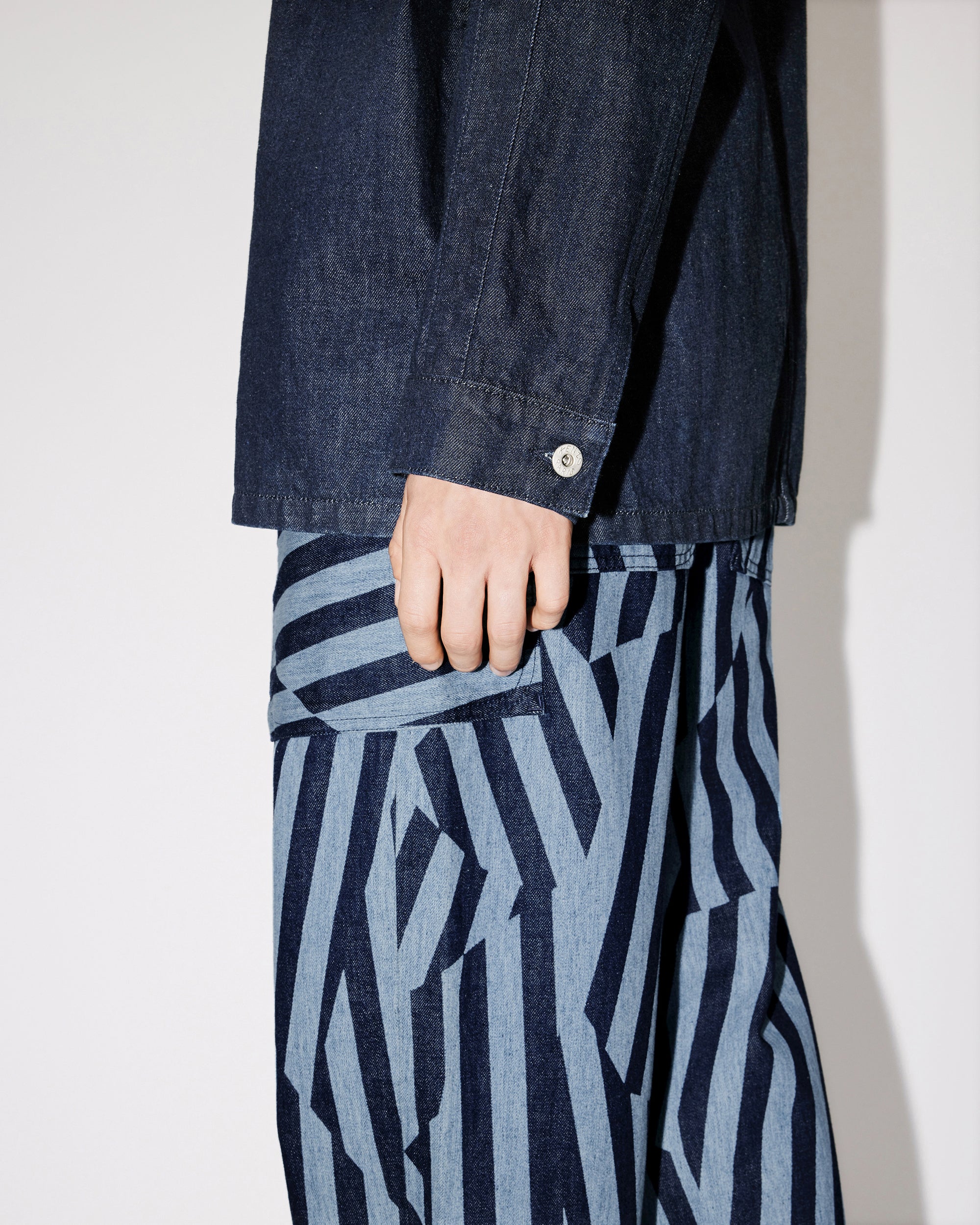 Boke Crest Rinse Denim Kimono