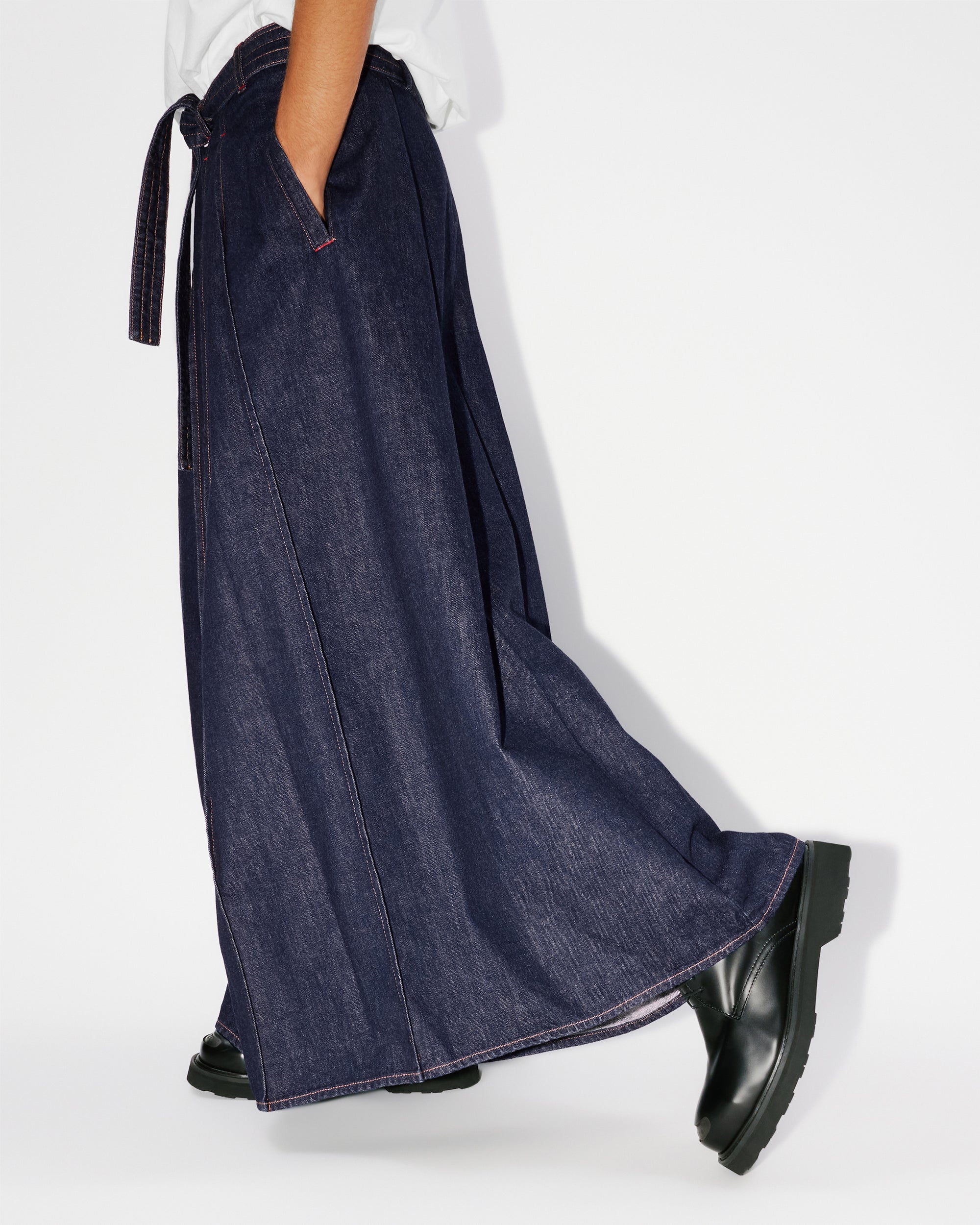 KENDO Jeans - Rinse Blue Denim
