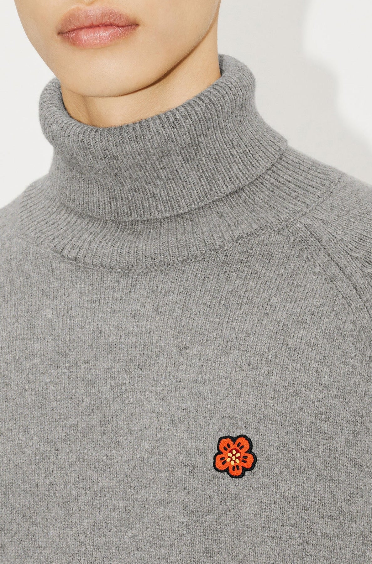 Boke Flower Crest Turtleneck