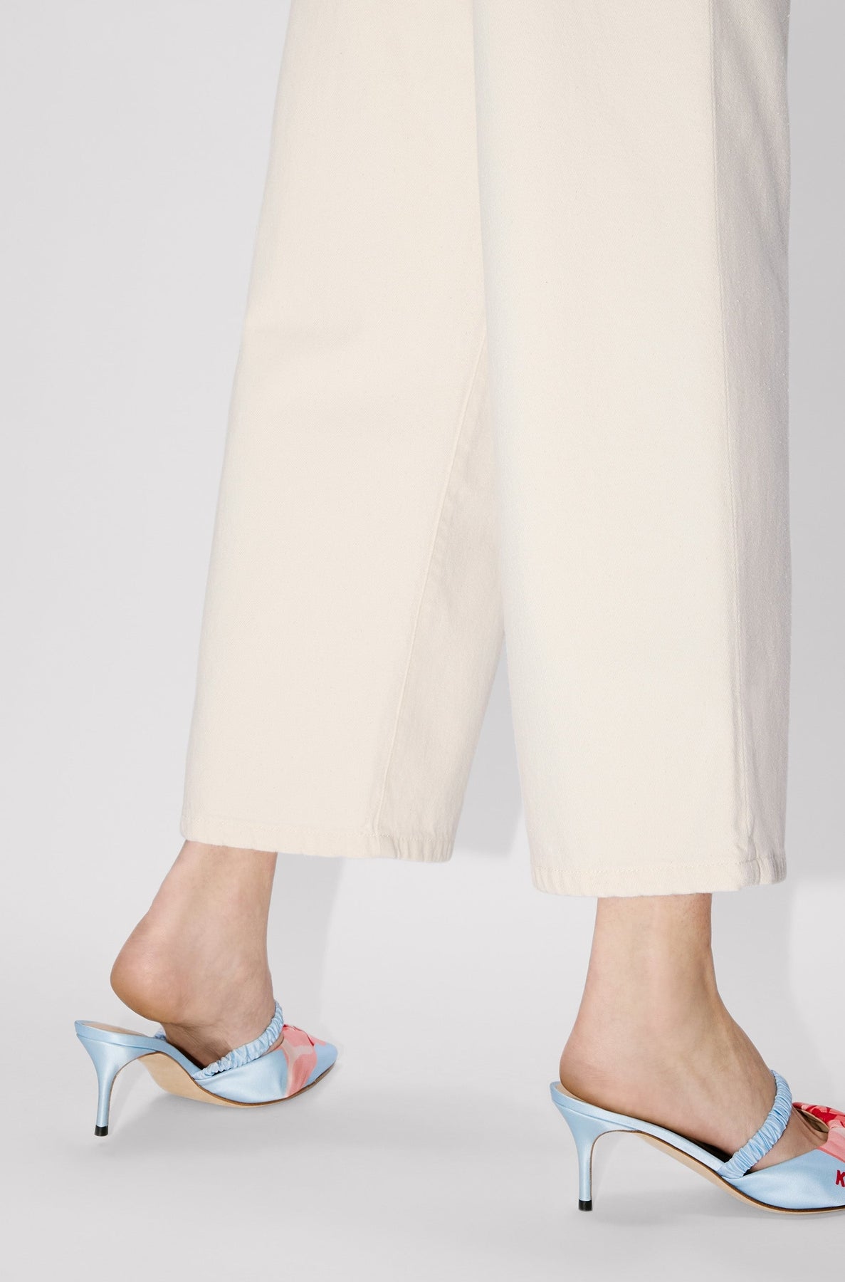 Jean Sumire cropped en denim japonais - Stone Bleached & White Denim
