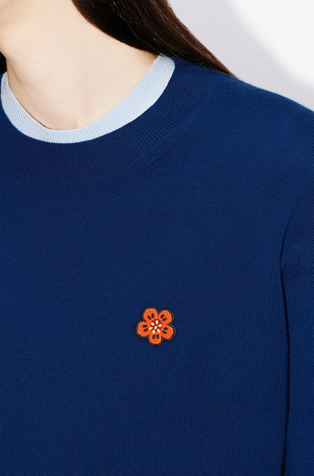 Boke Flower Crest embroidered jumper in wool - Electric Blue