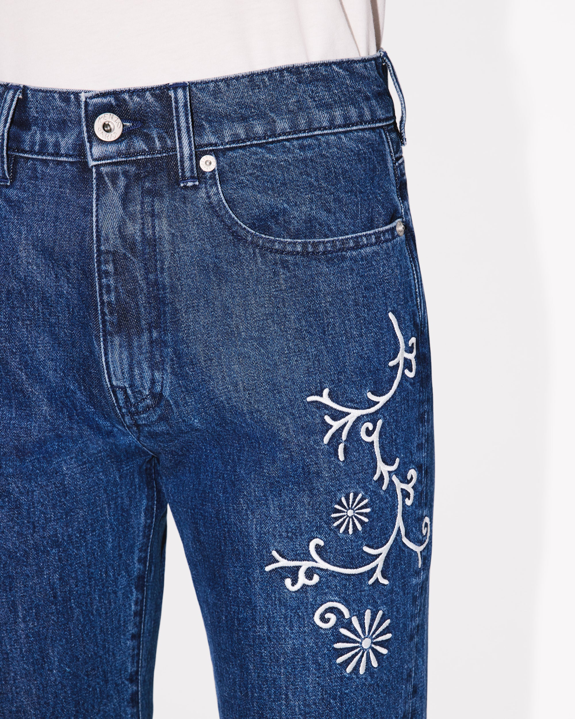 Bara Cropped Fit Jeans