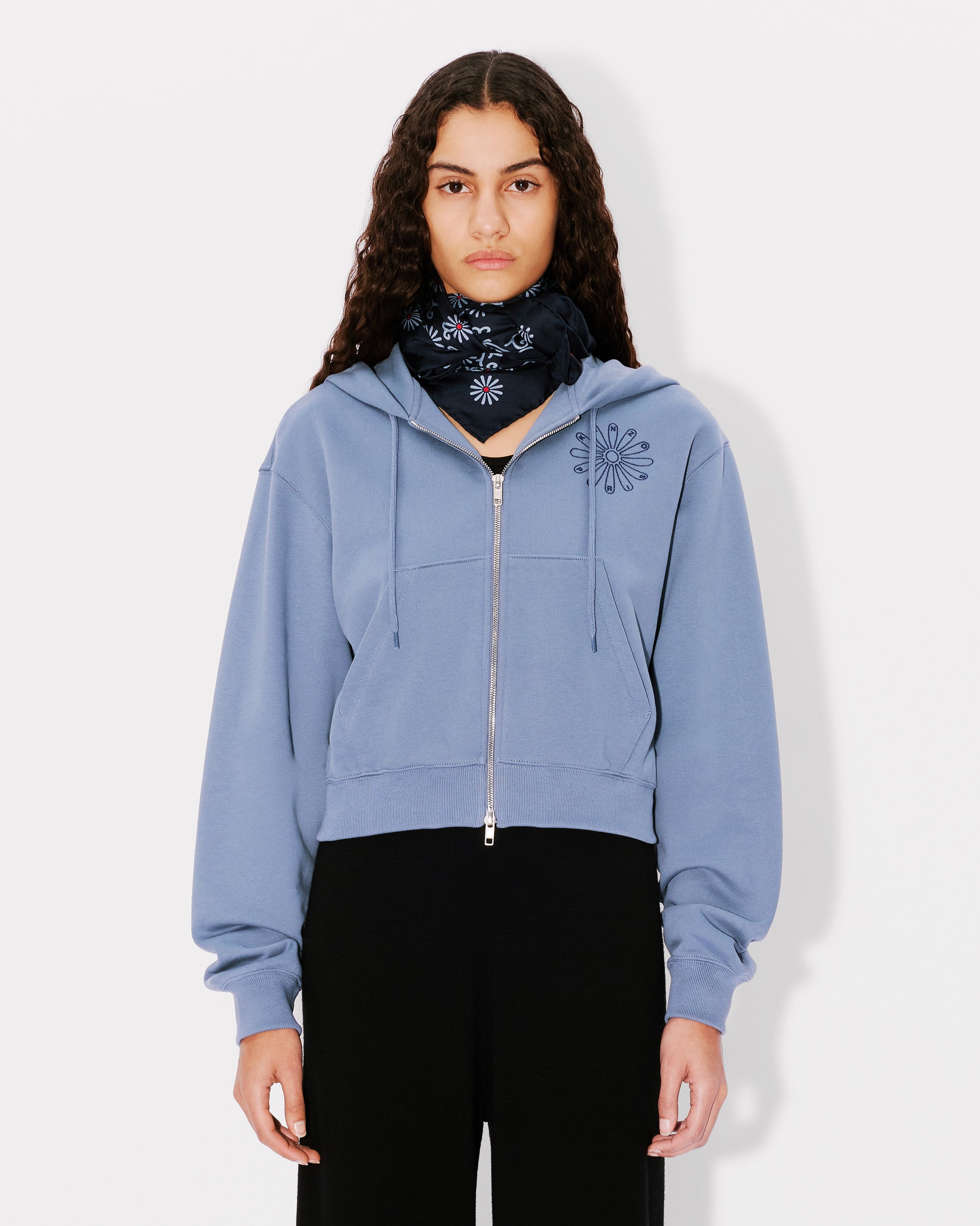 Gots Marguerite Emb Crop Zip H