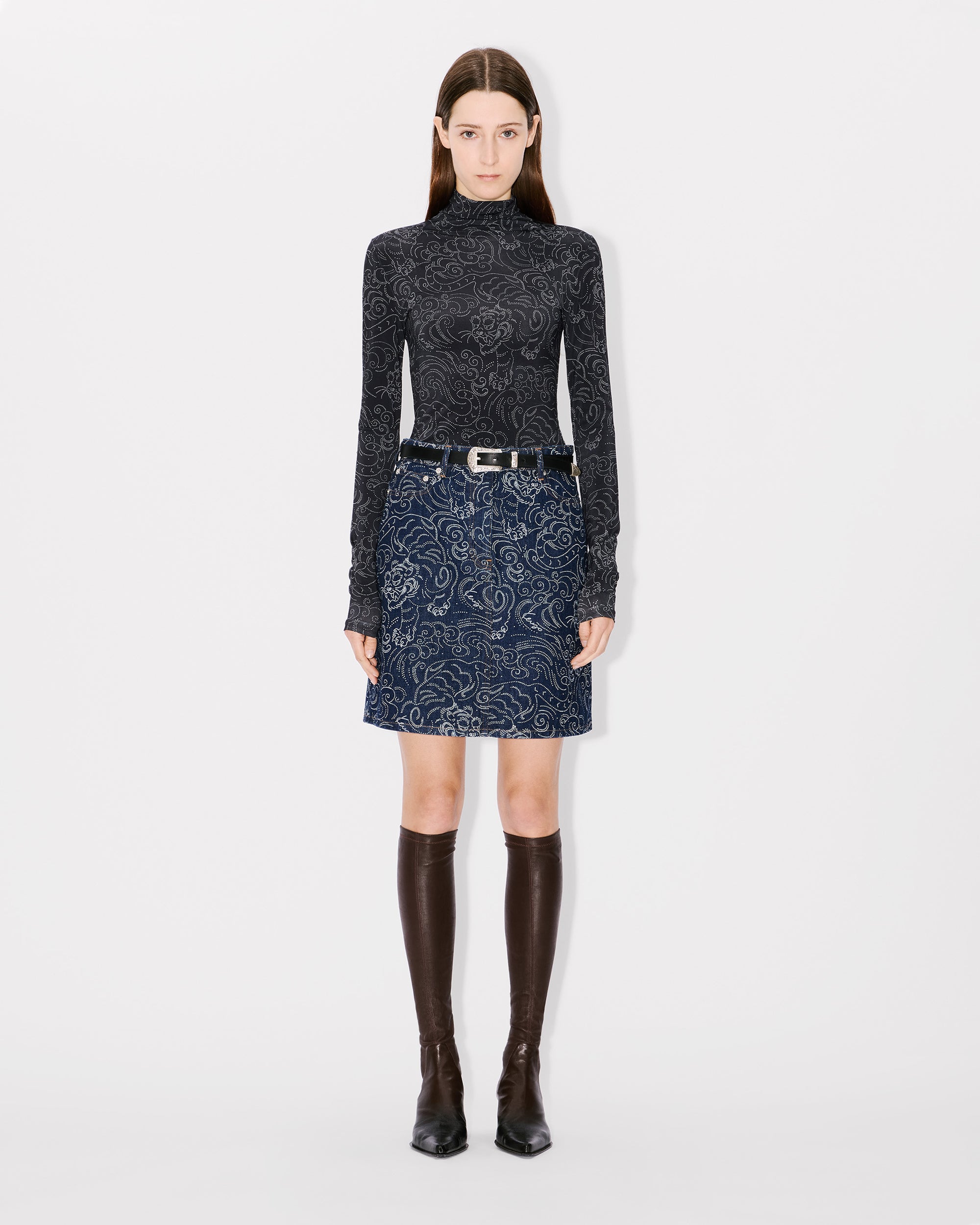 Star Tiger Allover Turtle Neck