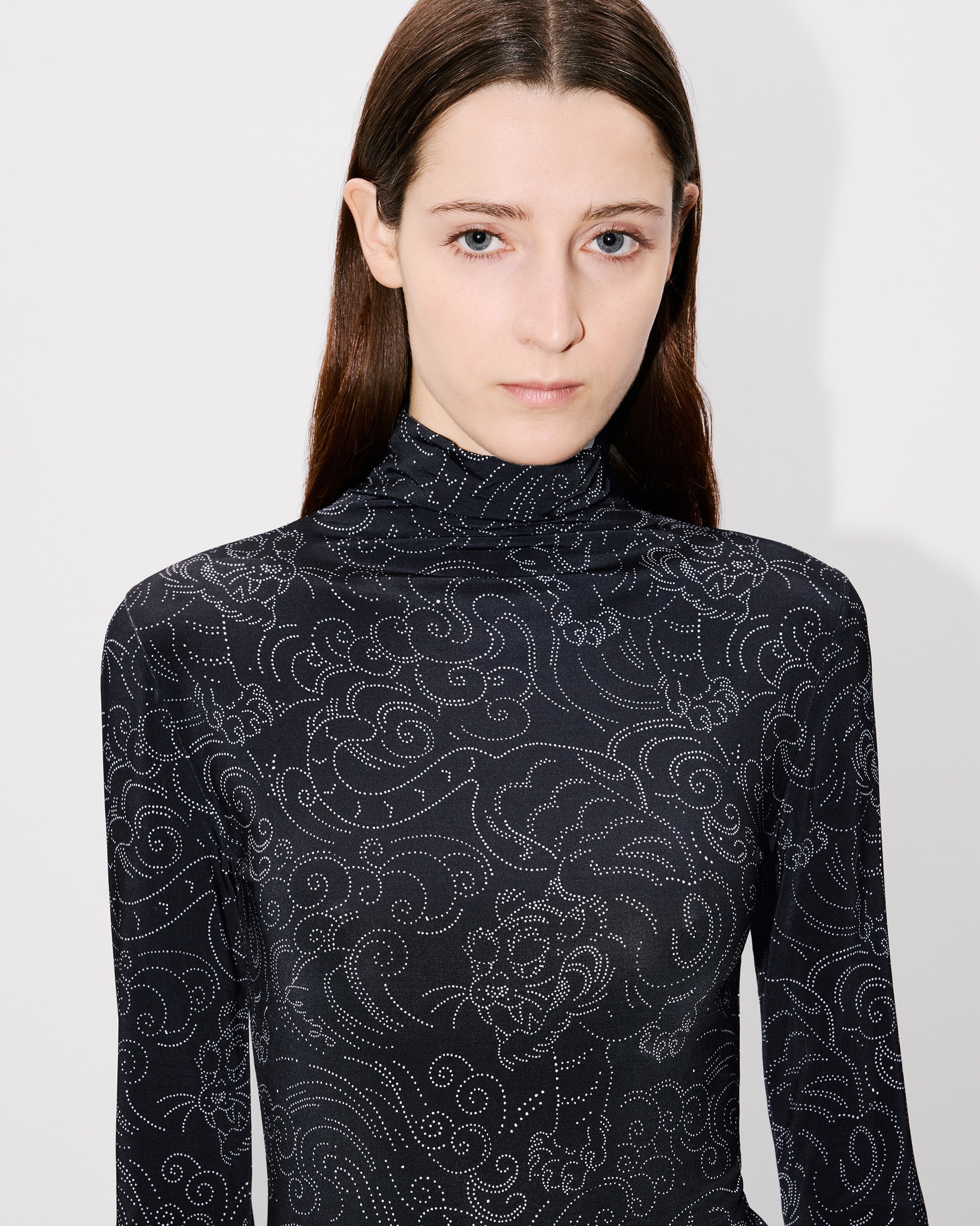 Star Tiger Allover Turtle Neck
