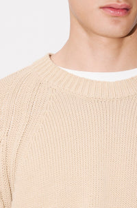 Pull en maille torsadé crocheté à la main - Beige