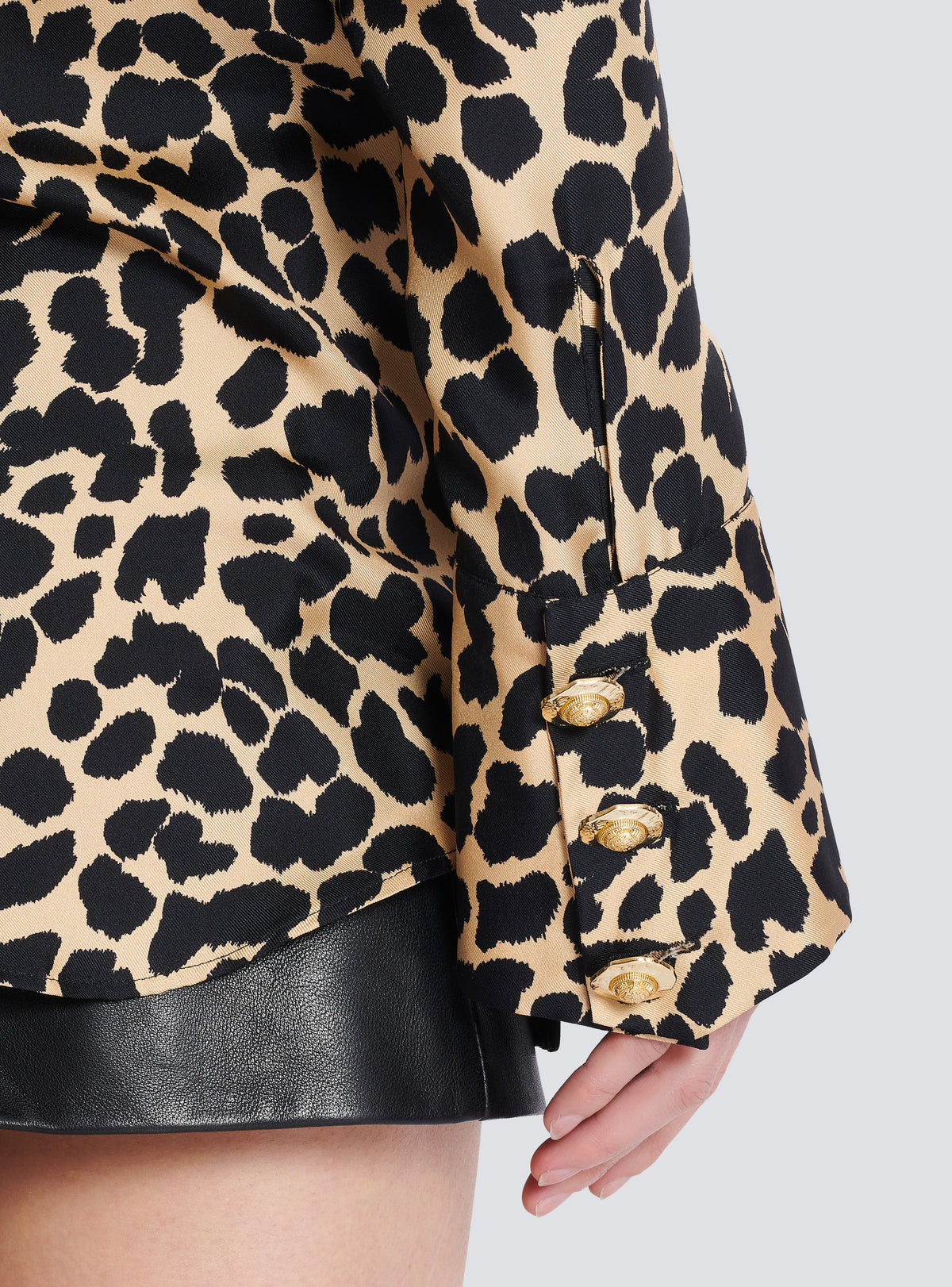 Chemise imprimée motif léopard à volants - Beige & Noir