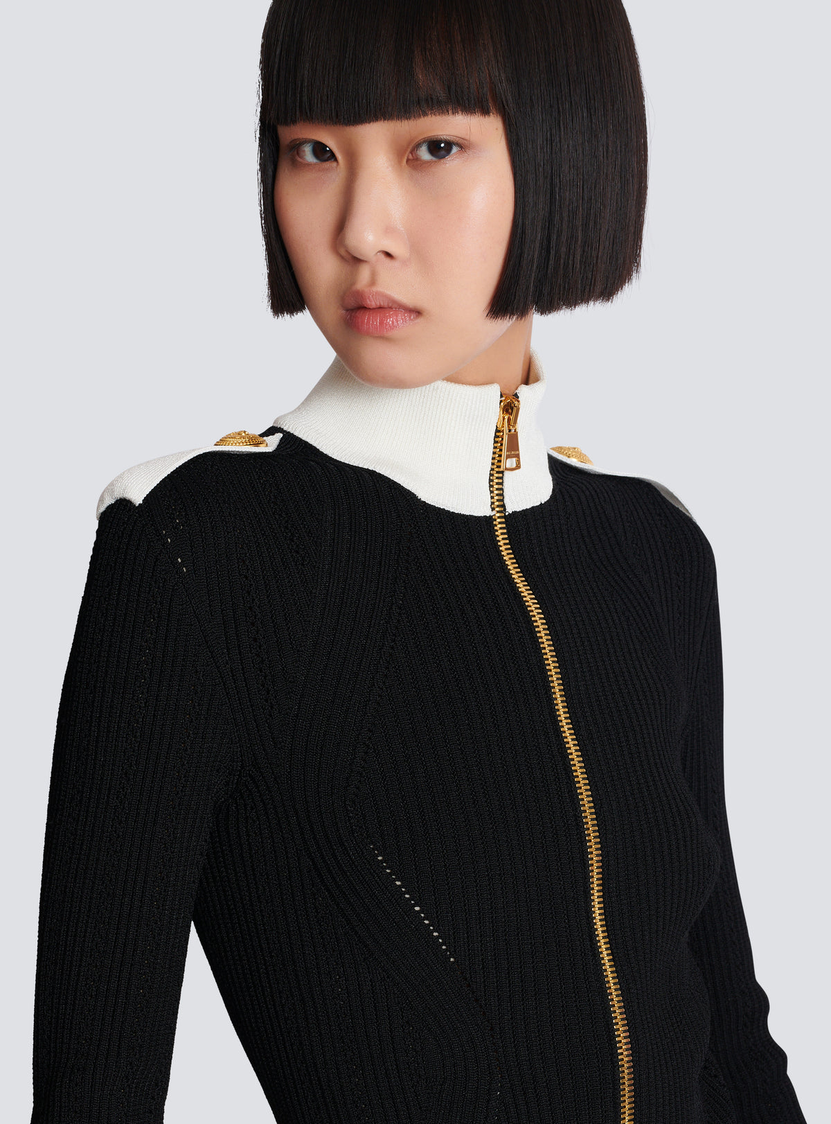 Cardigan zippé en maille à col montant  - Noir & Blanc