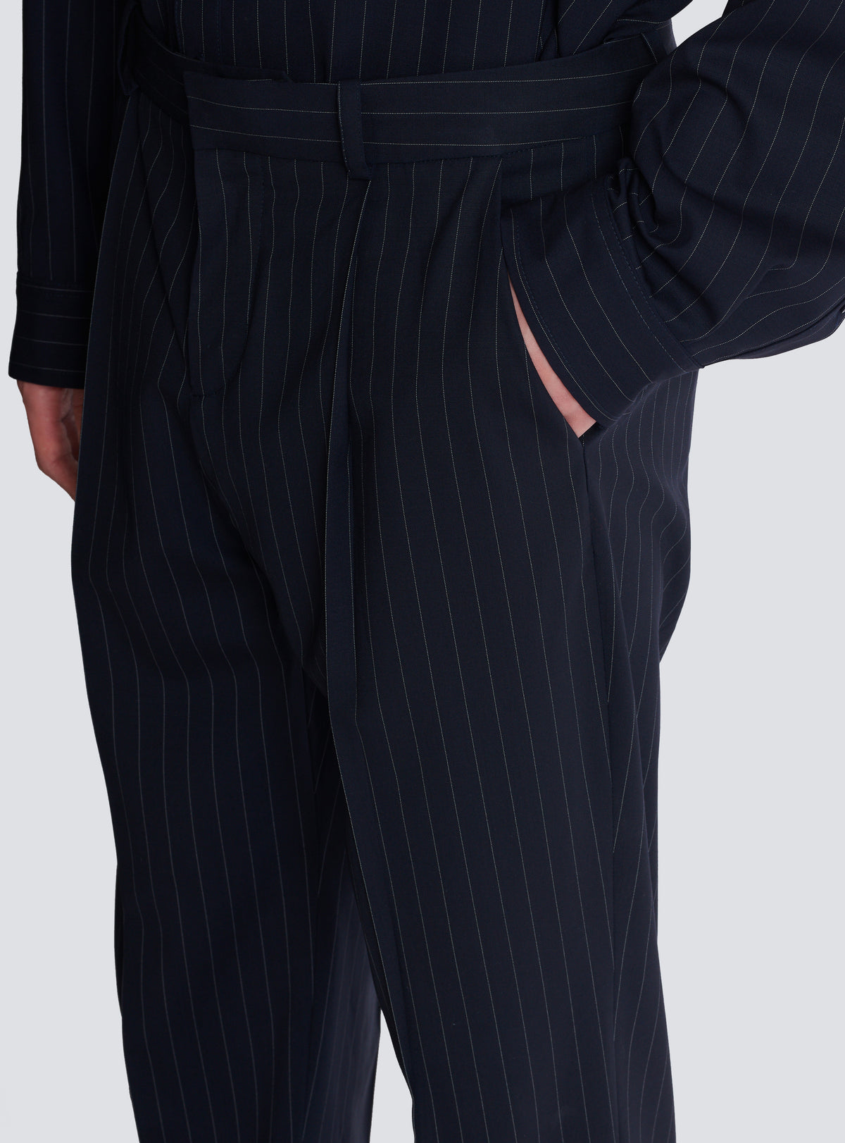 Pantalon droit en laine à rayures - Bleu Marine & Blanc