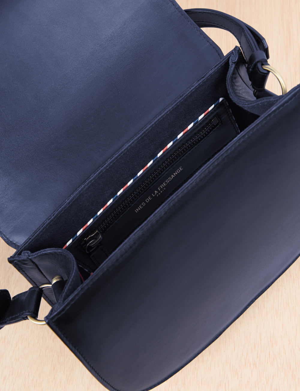 1qty NEW  / Sac bandoulière Flâneur en cuir -  Blue Navy