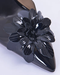 FLORA MULE PATENT FLOWER