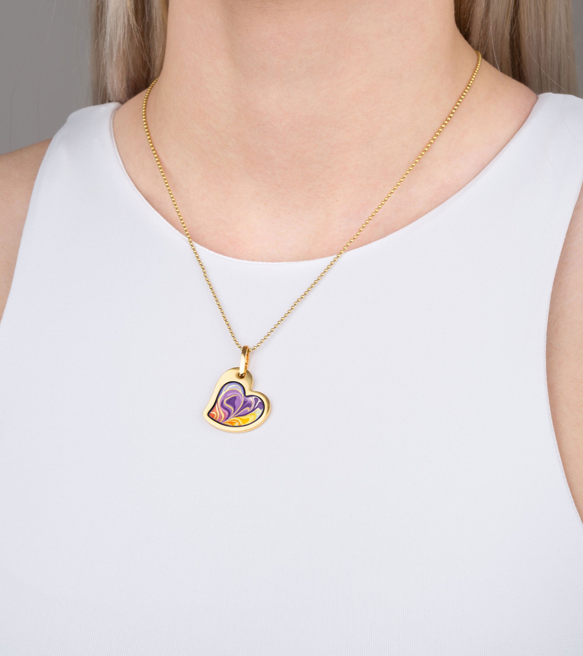 Collier Heart décoré à l'or 24 carats - Rouge, Bleu & Orange