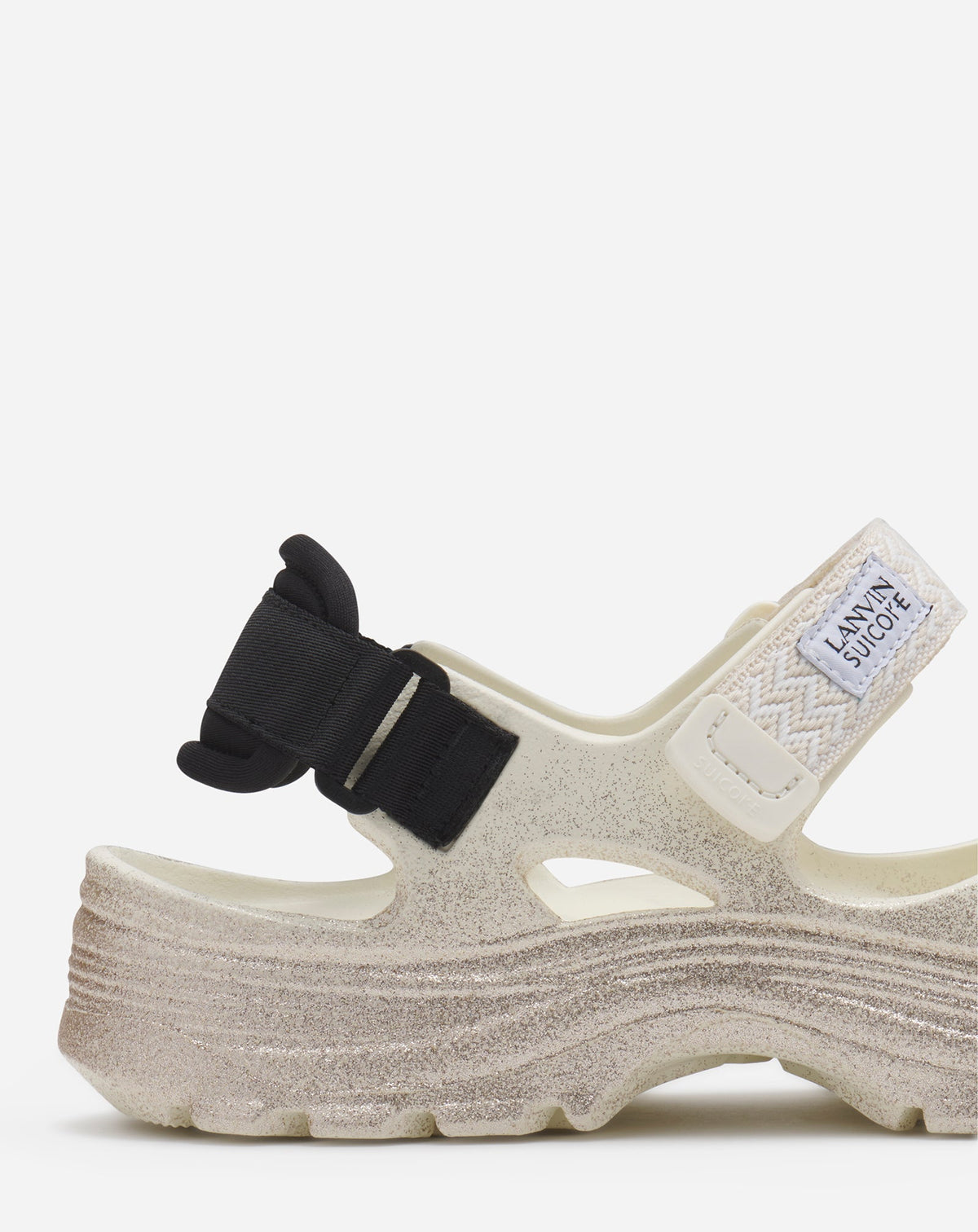 Sandales Curb Lanvin x Suicoke - Or & Beige Clair