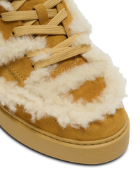 Baskets b-court flip en mouton retourné - Cognac