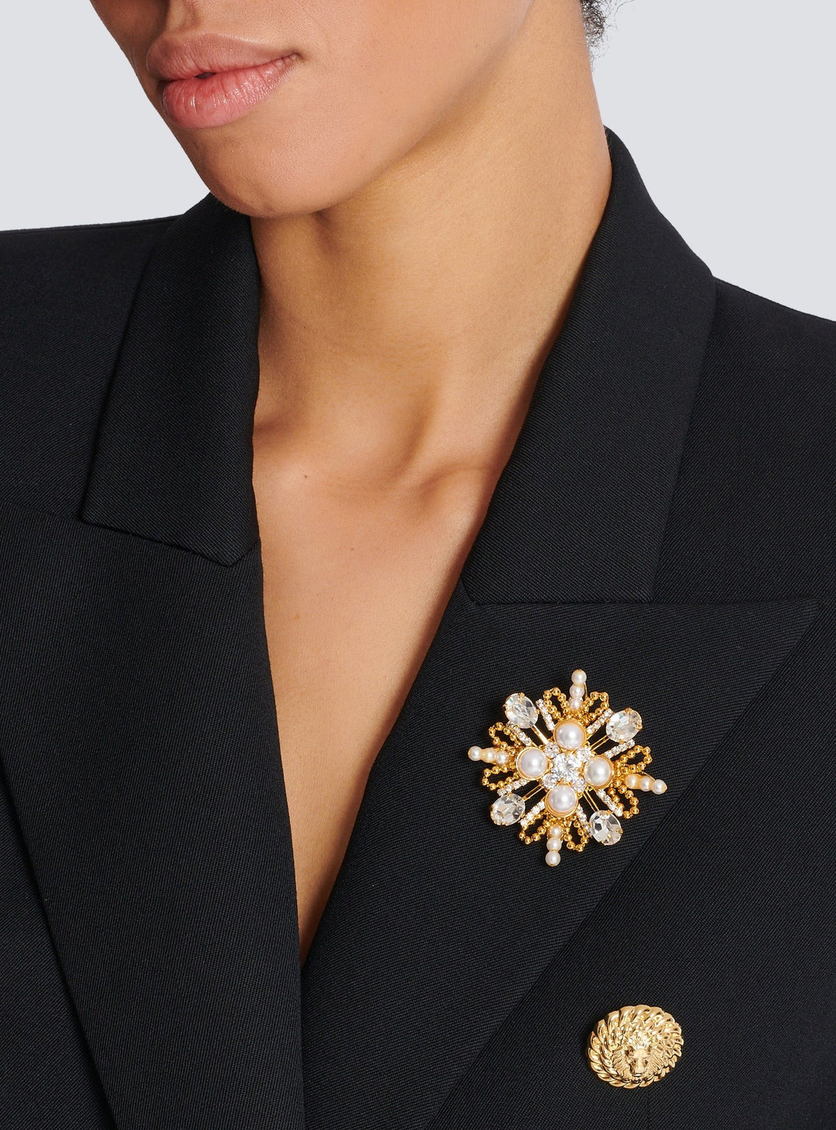 Broche avec perles et cristaux en laiton - Cristal & Oro Vibrato