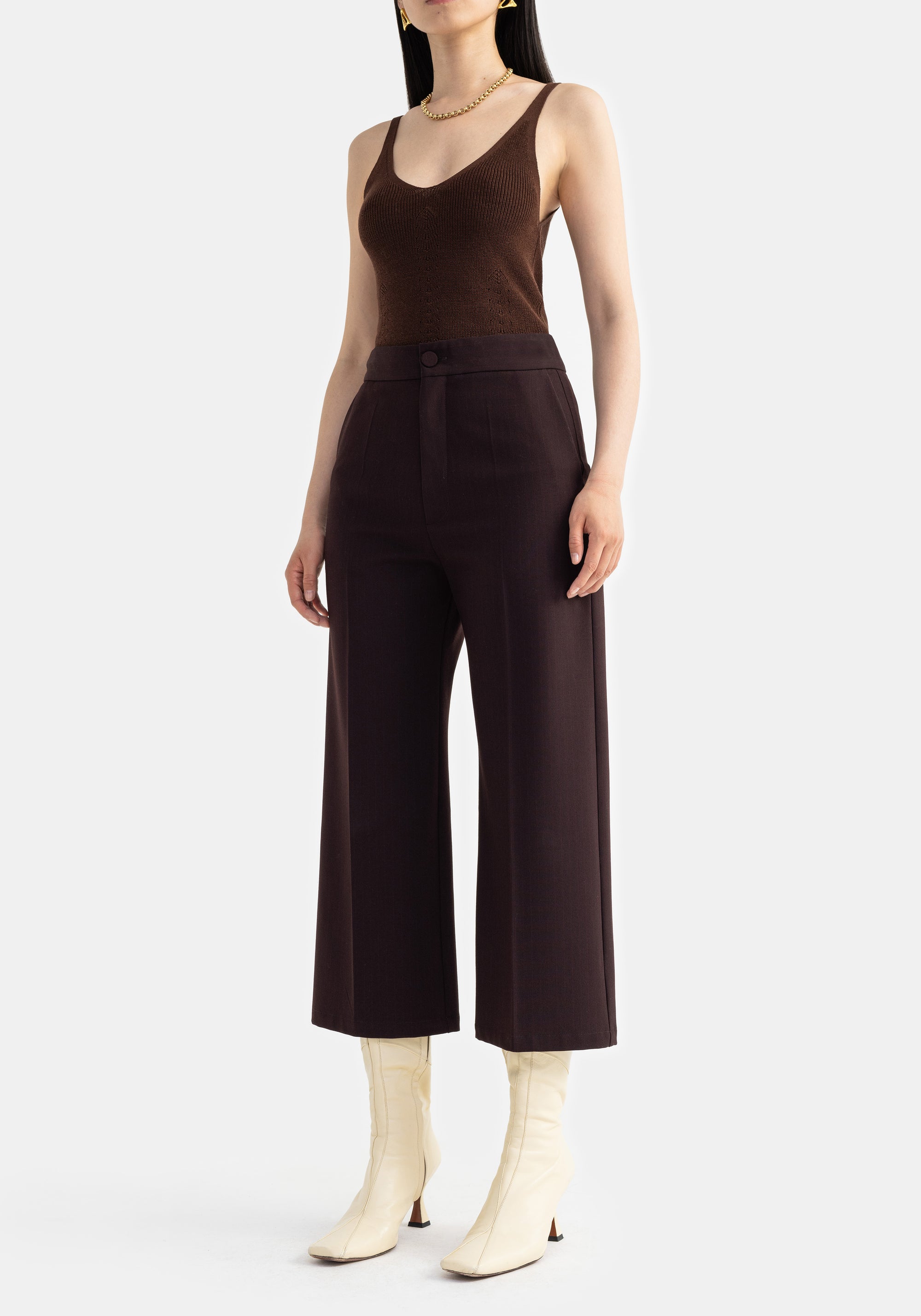 Founded trousers with fine stripes - Bordeaux