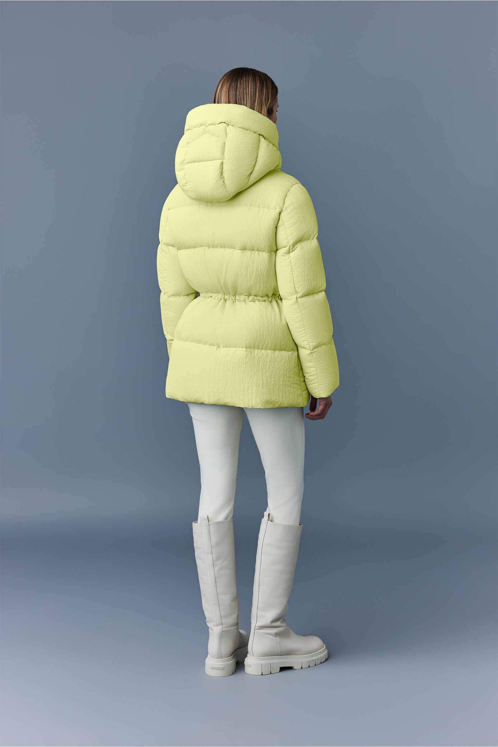 Doudoune courte Freya à capuche en duvet - Pale Lime